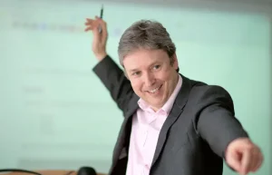 Lecturers of FinancialPro