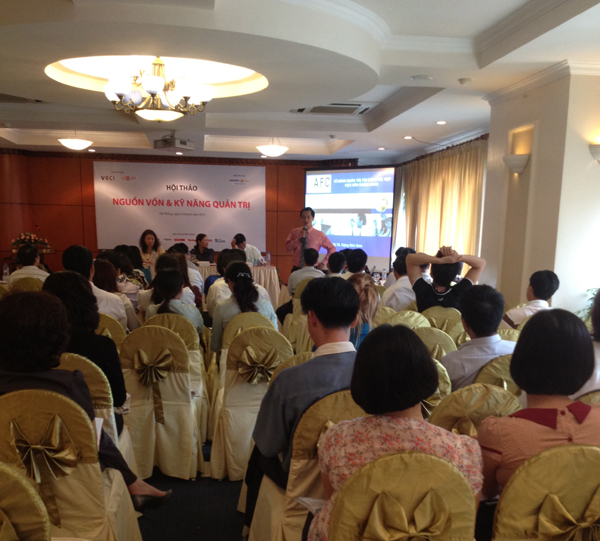 Chuy&ecirc;n gia AFC giải đ&aacute;p c&acirc;u hỏi của doanh nghiệp