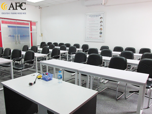 Phòng học có ánh sáng tốt, hệ thống wifi mạnh…