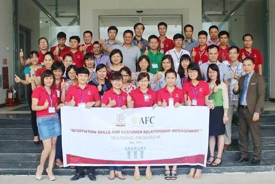 AFC-Vietnam-trien-khai-thanh-cong-khoa-hoc-Ky-nang-Dam-phan-va-Quan-ly-moi-quan-he-khach-hang-2015-05-23-08-56-02