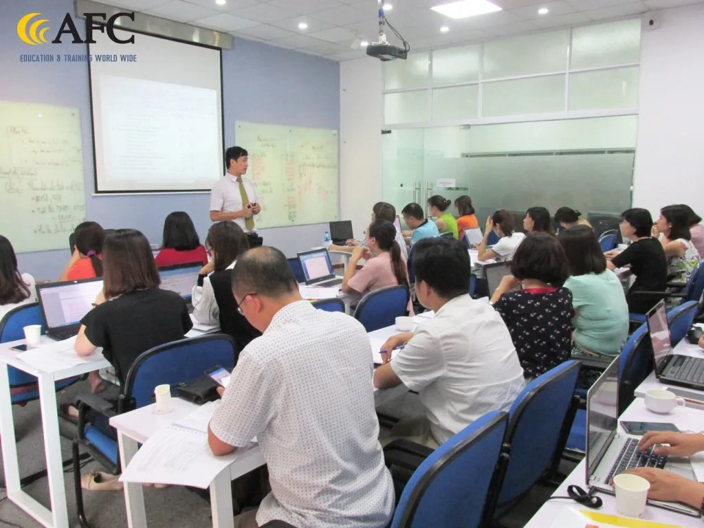 CFO-K29-Thuc-hanh-Bao-cao-Luu-chuyen-tien-te-du-toan-va-quan-tri-dong-tien-cung-chuyen-gia-2018-09-17-03-02-01