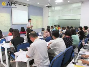 CFO-K29-Thuc-hanh-Bao-cao-Luu-chuyen-tien-te-du-toan-va-quan-tri-dong-tien-cung-chuyen-gia-2018-09-17-03-02-01