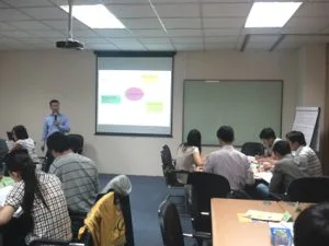 Goi-ho-tro-dao-tao-dac-biet-danh-cho-cac-ca-nhan-va-doanh-nghiep-2012-05-24-08-47-25
