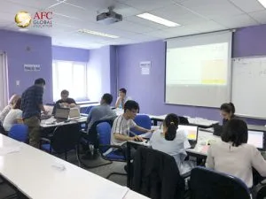 Kham-pha-gio-hoc-Phan-tich-va-kiem-soat-noi-bo-tai-chinh-doanh-nghiep-CFO-HCM-K41-2019-10-19-02-16-06