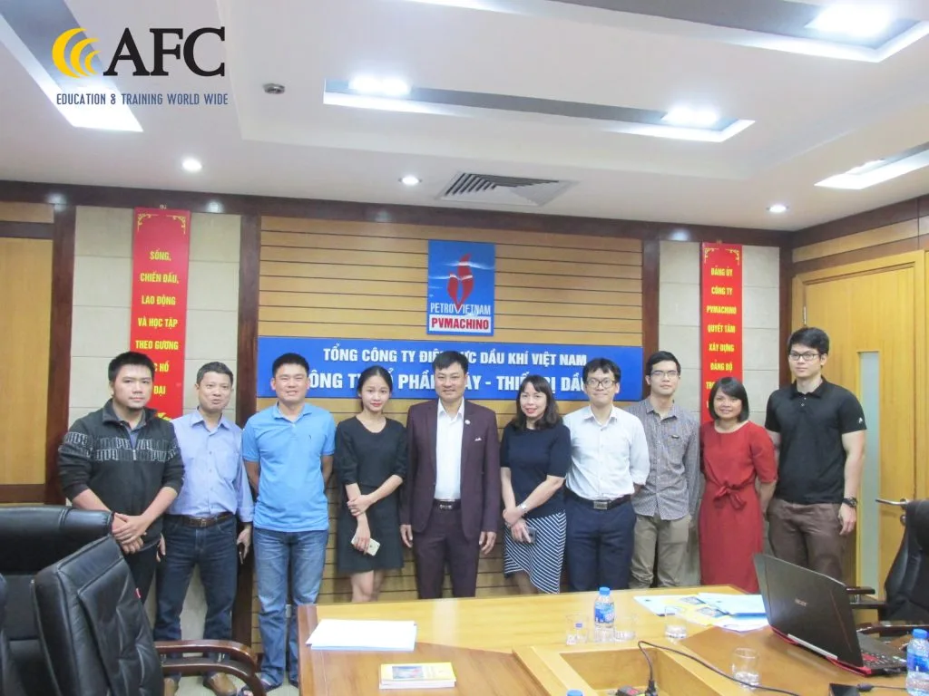 Khoa-dao-tao-Inhouse-Ky-nang-dam-phan--thuong-luong-hop-dong-tai-PVMachino-2018-10-13-02-41-51