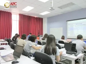 Lop-CFO-K33-tai-Ha-Noi-tim-hieu-bao-cao-Luu-chuyen-tien-te-du-toan-va-quan-tri-dong-tien-2019-04-22-09-53-29