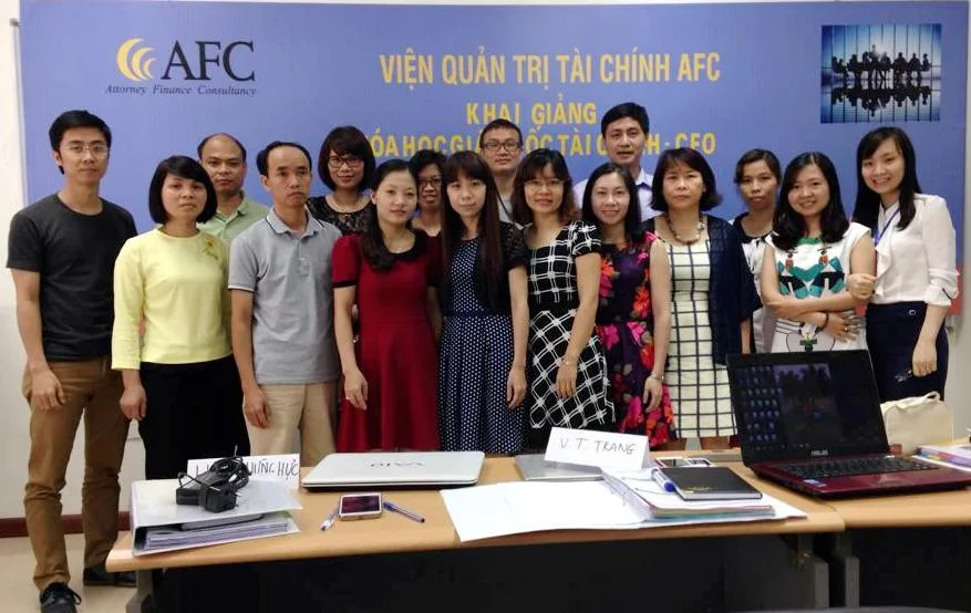 Ngay-1652015-AFC-khai-giang-thanh-cong-khoa-hoc-Giam-doc-Tai-chinh-CFO-2015-05-29-05-01-21