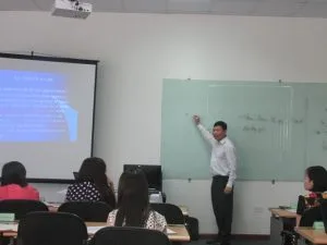 Ngay-26042014-AFCVietnam-Khai-giang-thanh-cong-khoa-Bao-cao-quan-tri-2014-04-28-10-00-56