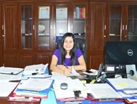 Nguoi-doi-chinh-sach-vai-mang-chung-tu-20-nam-khong-moi-2017-03-21-03-49-36