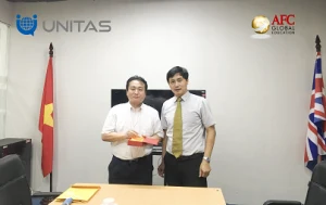 Vien-quan-tri-tai-chinh-afc-gap-go-Truong-Nhat-ngu-Unitas-Tokyo-2019-04-24-07-03-21