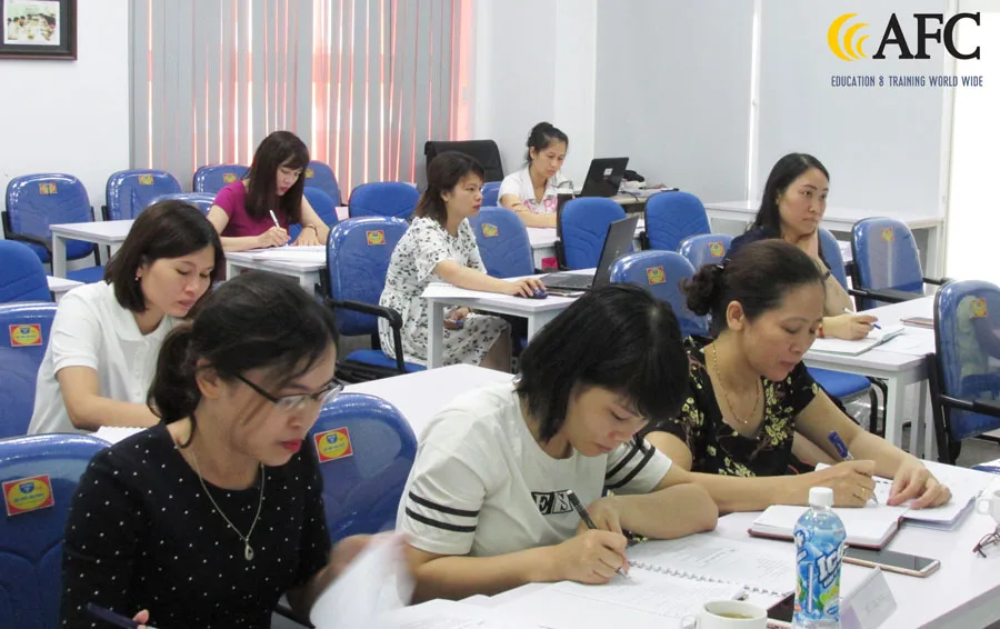 Học viên tham dự lớp học Kiểm soát nội bộ tại Viện Quản trị Tài chính AFC